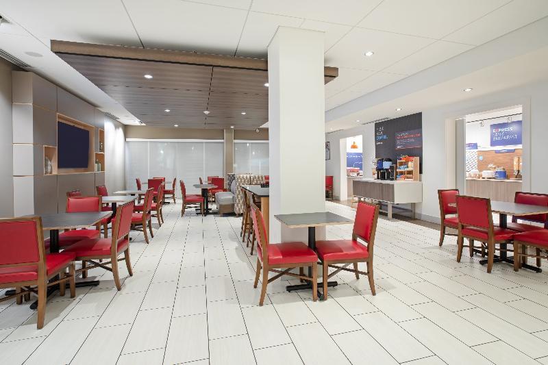 Holiday Inn Express & Suites Great Bend By Ihg Exteriér fotografie